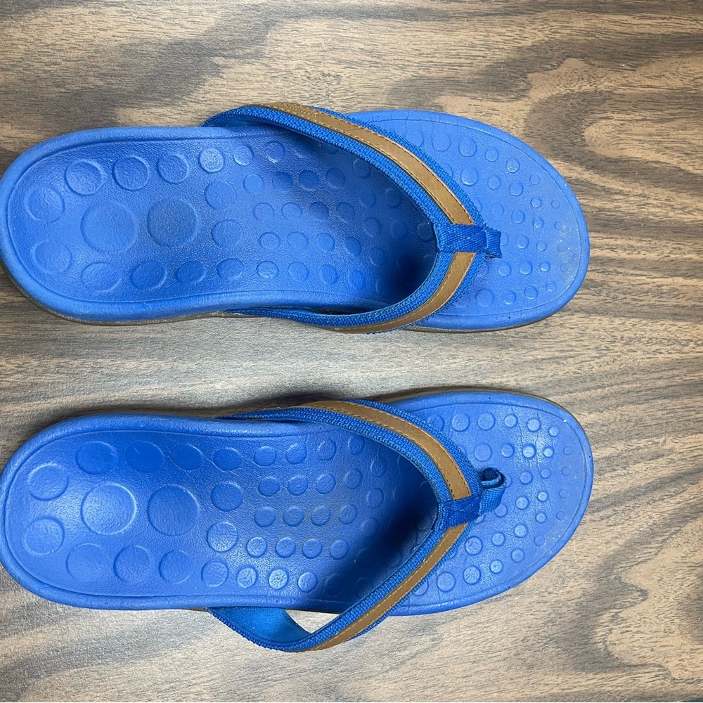 Vionic Tide blue